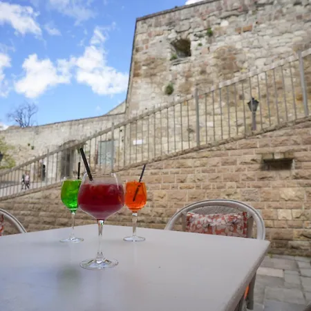 Imola Udvarhaz Dessert 酒店 埃格尔