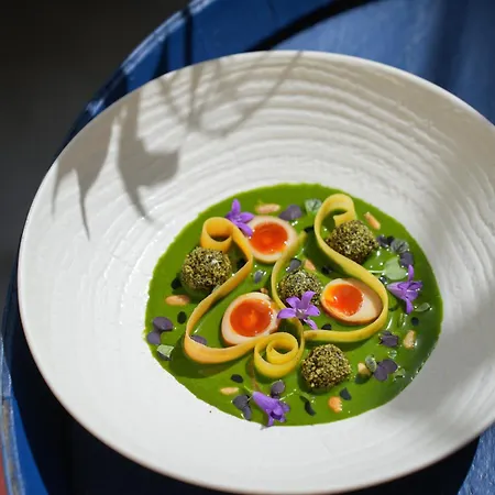 酒店 Imola Udvarhaz Dessert 埃格尔