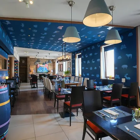 Imola Udvarhaz Dessert 3* 埃格尔