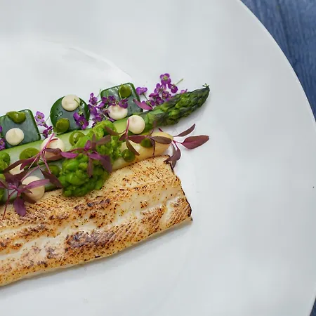 酒店 Imola Udvarhaz Dessert 3*