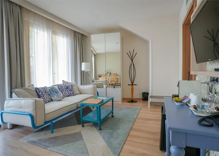 Imola Udvarhaz Dessert 호텔 에게르