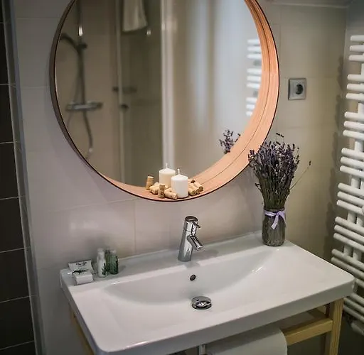 Imola Udvarhaz Dessert 3*