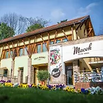 Отель Imola Udvarhaz Dessert Эгер