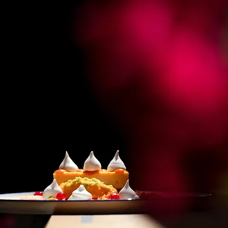 Imola Udvarhaz Dessert 3*