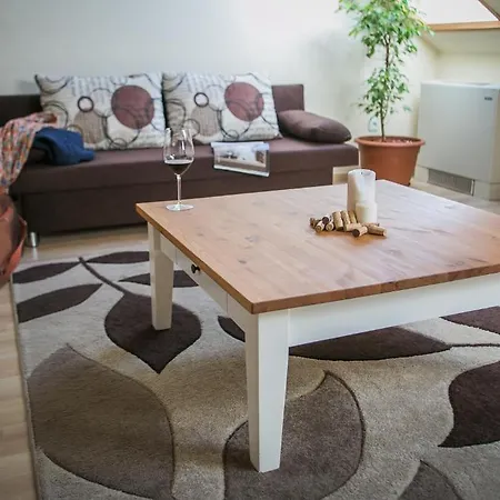 Imola Udvarház Dessert Hotel