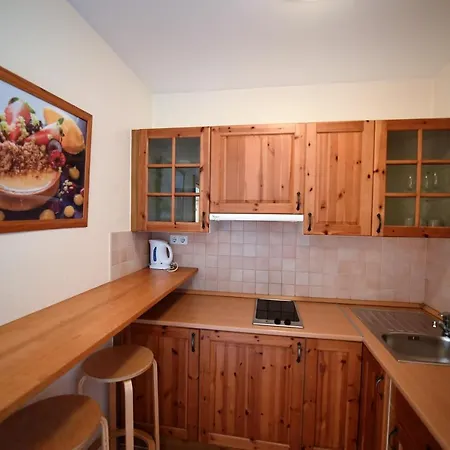 Imola Udvarház Dessert Hotel 3*