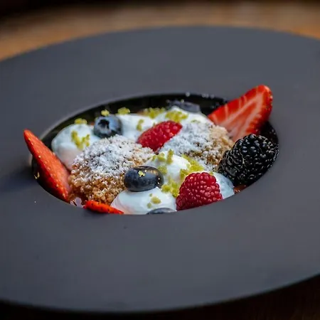 Imola Udvarház Dessert Eger