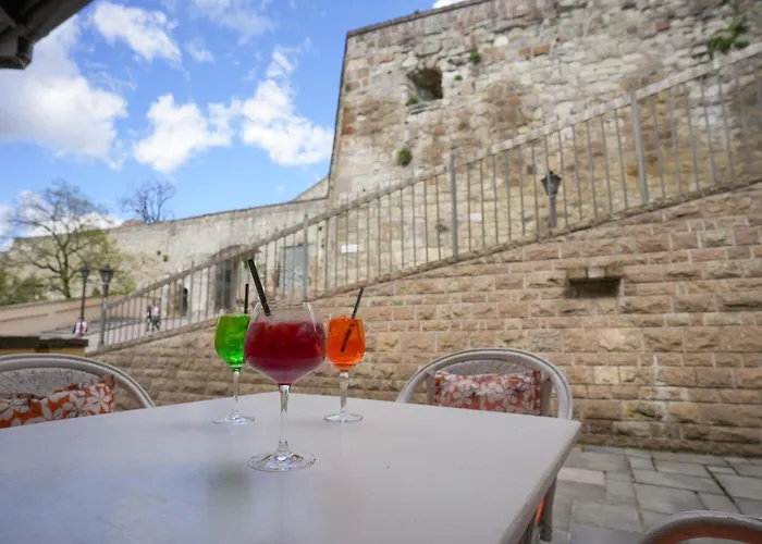 Imola Udvarhaz Dessert Hotel Eger