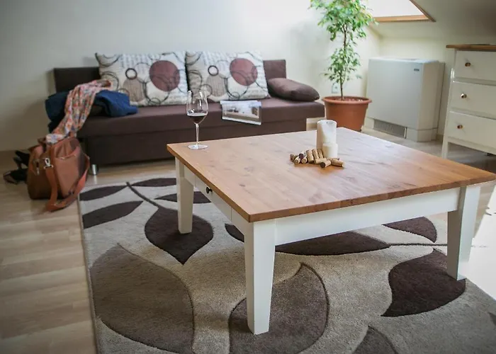 Imola Udvarhaz Dessert Hotel